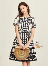 Round Neck Short Sleeve Contrast Printed Dress
