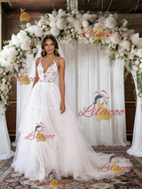 White Tulle V-neck Lace Wedding Dress