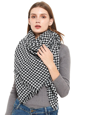 Cashmere Black and White Houndstooth Scarf