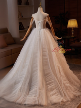 White Tulle Spaghetti Straps Pleats Beading Wedding Dress