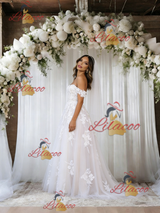 White Tulle Off the Shoulder Lace Wedding Dress