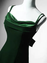 Green Mermaid Velvet Straps Prom Dress