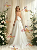 White Tulle Strapless Bow Wedding Dress