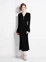 Horn Long Sleeve V-neck Lace Dress