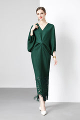 Loose Bat Sleeve V-neck Fringed Pleated Dress