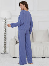Solid Color Long-sleeved Pajamas Suit