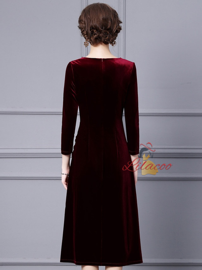 Burgundy Velvet Pleats Mother Of The Bride Dress