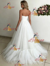 White Tulle Strapless Wedding Dress