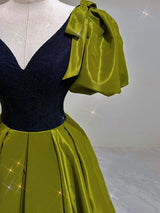 Green Satin V-neck Puff Sleeve Prom Dress