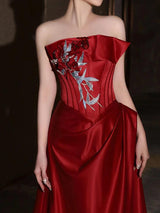 Red Satin Strapless Appliques Pleats Prom Dress