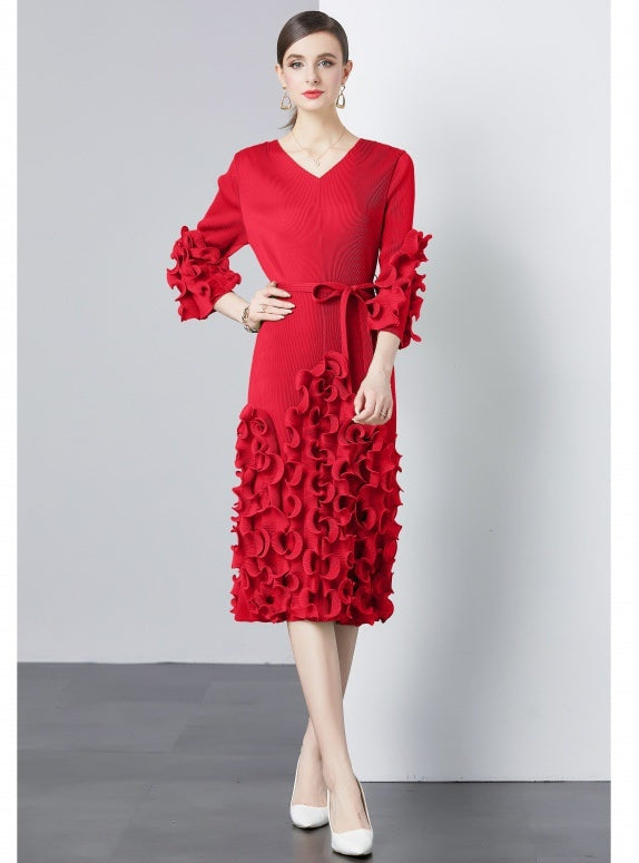 Slim V-neck Ruffled Wood Ears Dress