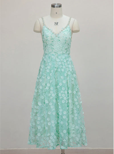 Mesh Embroidered Banquet Dress