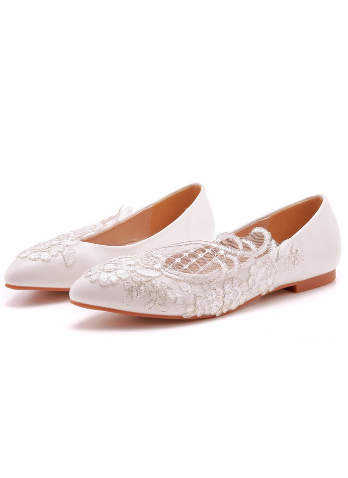 Pointed Flat Lace Wedding Shoes