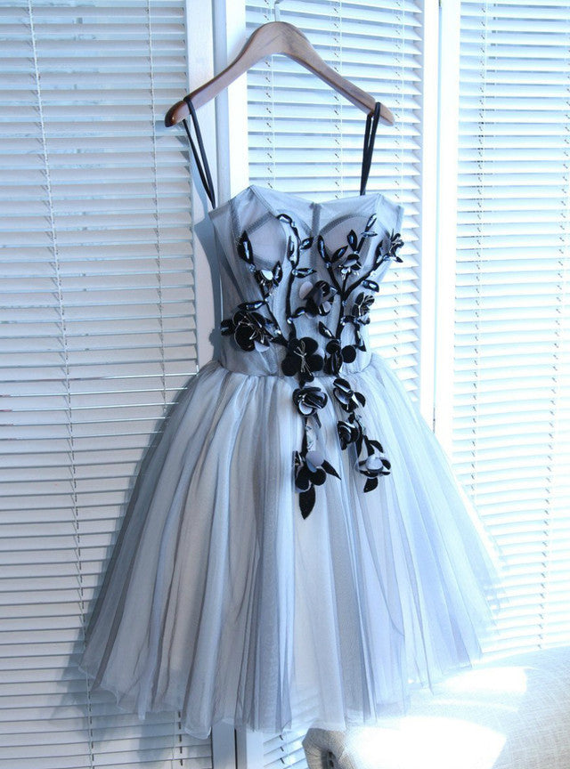 Gray Tulle Strapless Appliques Homecoming Dress