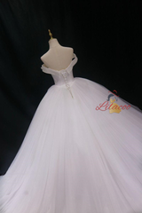White Tulle Off the Shoulder Pearls Wedding Dress