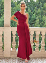 Fashion Sexy One-shoulder Slim Dress