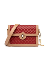 Rhombic Chain Slung Small Square Bag