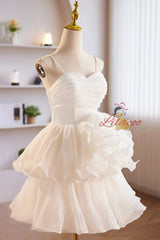 White Spaghetti Strap Tulle Pleats Homecoming Dress