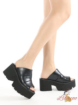 Outdoor Thick Soles Thick Heels Slippers