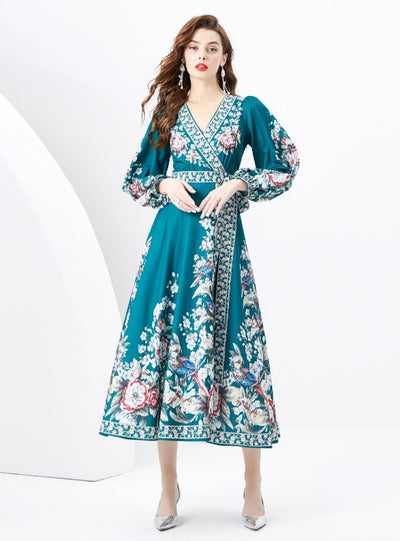 Retro Long-sleeved V-neck Printed Dress