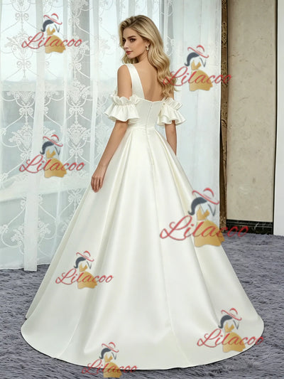 Ivory Satin Scoop Neck Wedding Dress
