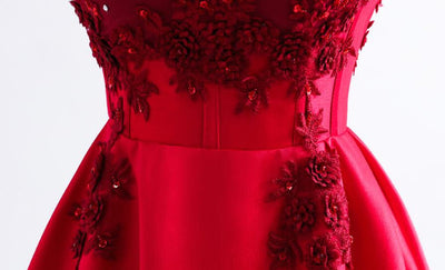 Burgundy Satin Strapless Appliques Homecoming Dress