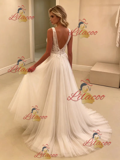White Tulle Straps Wedding Dress
