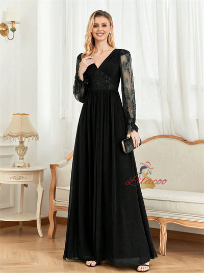 Black Tulle Lace Long Sleeve V-neck Prom Dress