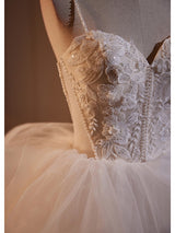 White Tulle Spaghetti Straps Appliques Beading Wedding Dress