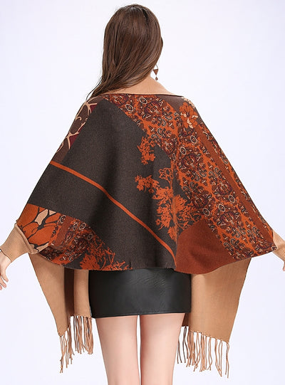 Printed Bat Sleeve Tassel Knitted Shawl