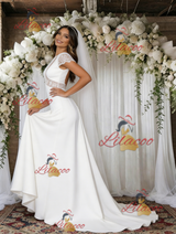 White V-neck Lace Wedding Dress