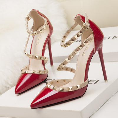 Thin-heeled Shallow-mouth Pointed Rivet Sandals