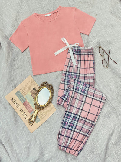 Waist-exposed Short-sleeved Ladies Pajamas Set