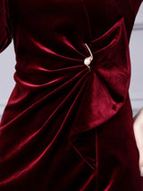 Burgundy Velvet V-neck Mother Of The Bride Dress