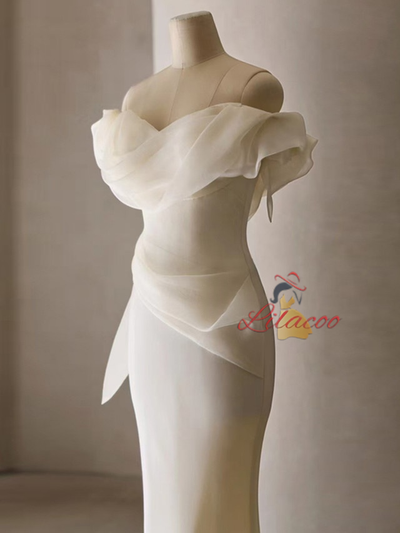 Ivory Mermaid Off the Shoulder Wedding Dress