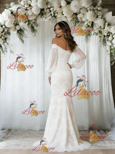 White Lace Long Sleeve Wedding Dress