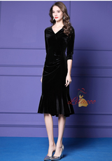 Dark Green Velvet Short Sleeve Mother Of The Bride Dress