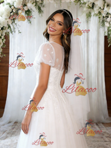 White Tulle Puff Sleeve Appliques Wedding Dress