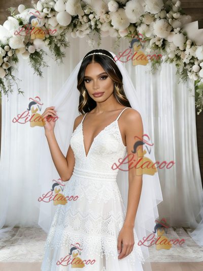 White Lace Spaghetti Straps Wedding Dress