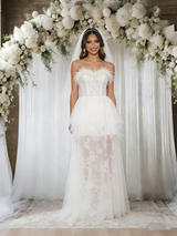 White Tulle Lace Strapless Feather Wedding Dress