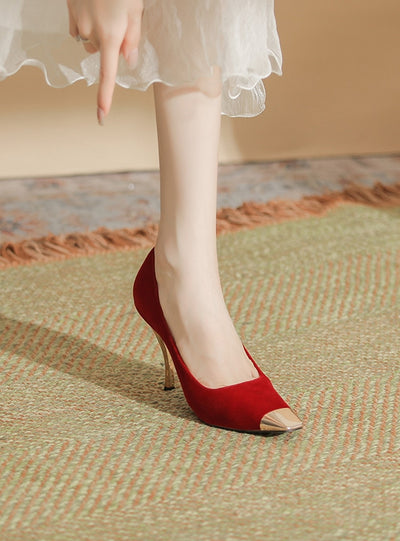 Shallow-mouthed and Thin-heeled Wedding Shoes