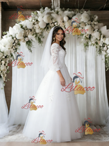 White Tulle 3/4 Sleeve Appliques Wedding Dress