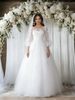 White Tulle 3/4 Sleeve Appliques Wedding Dress