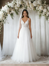 White Tulle Lace Spaghetti Straps Wedding Dress