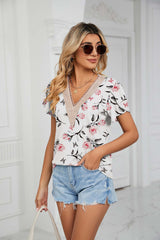 Lace V-neck Short Sleeve Print T-shirt