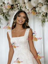 White Lace Straps Sleeveless Wedding Dress