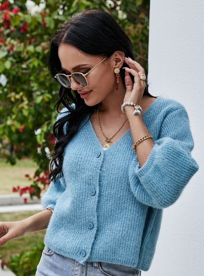 V-neck Short Knit Loose Sweater