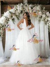 White Tulle V-neck Backless Wedding Dress