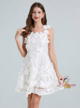 Slim Embroidered Flower Dress