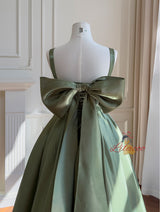 Green Vintage Straps Bow Prom Dress